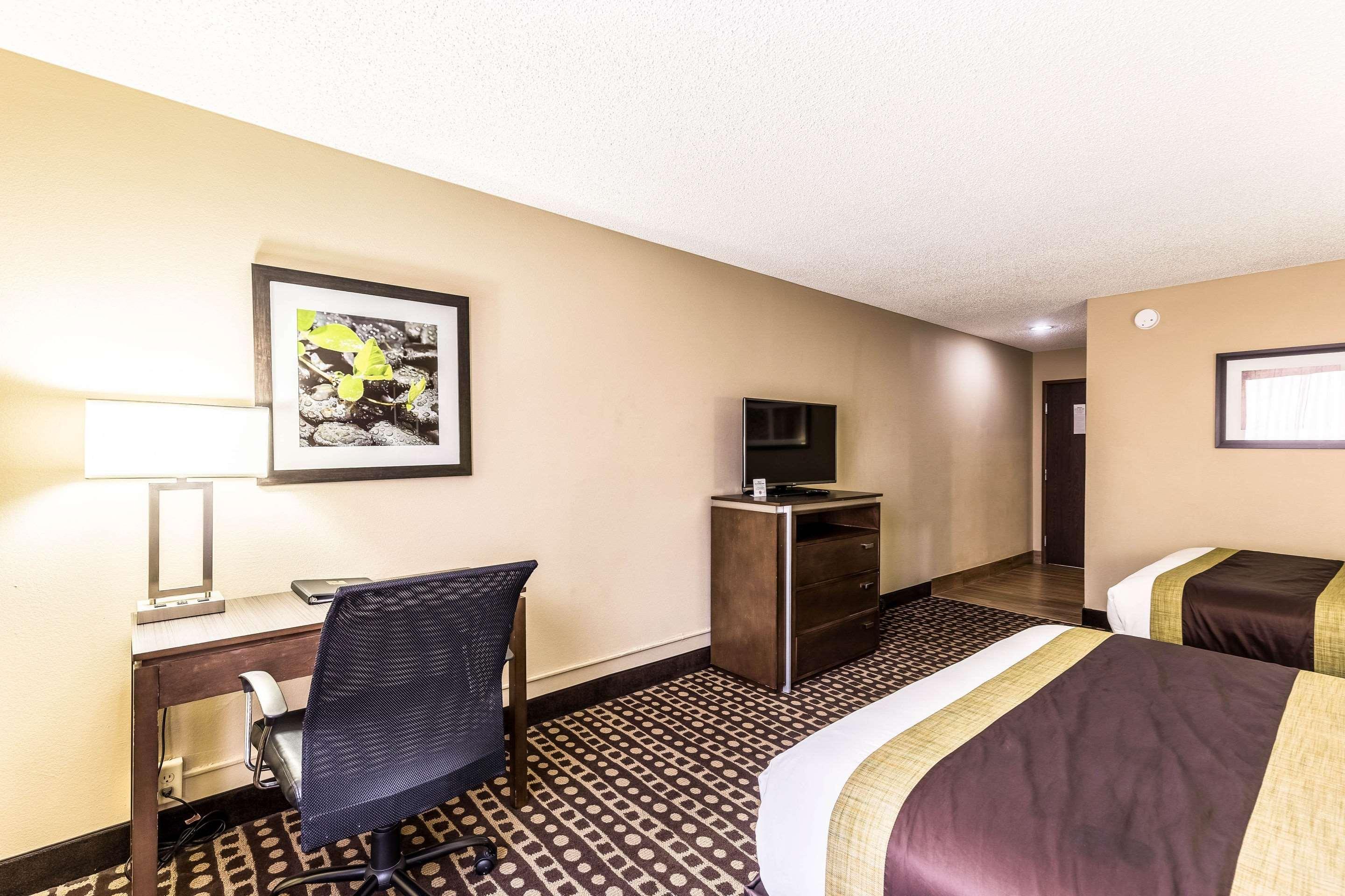 Quality Inn West Plains Exterior photo
